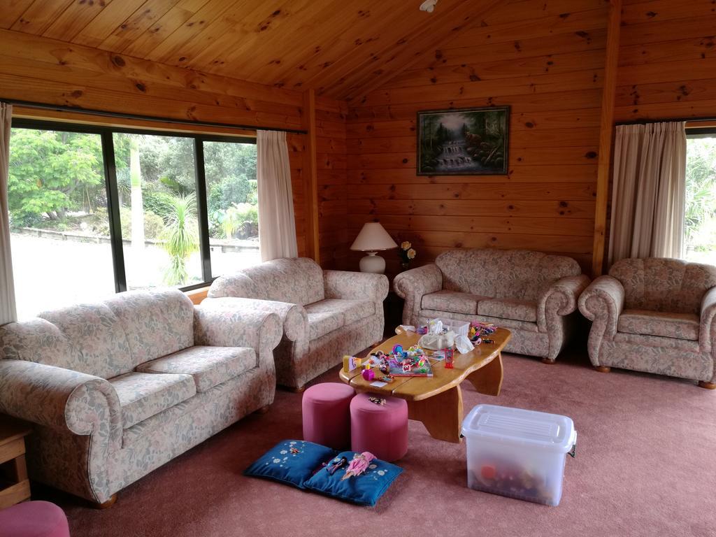 Beaver Farm House Bombay エクステリア 写真